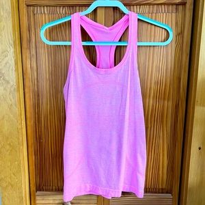 Lululemon Swiftly Tech Tank